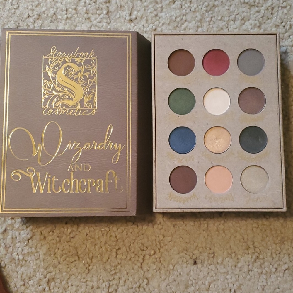 Wizardry and Witchcraft Eyeshadow Palette
